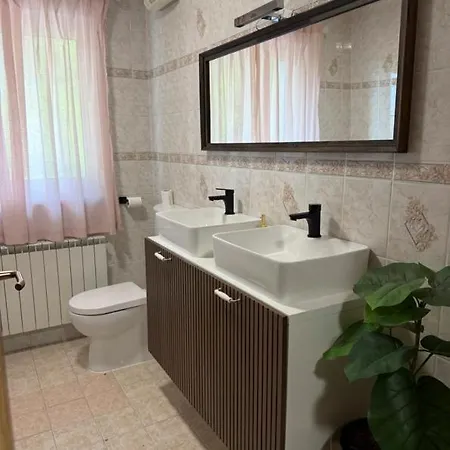 Nova Apartment